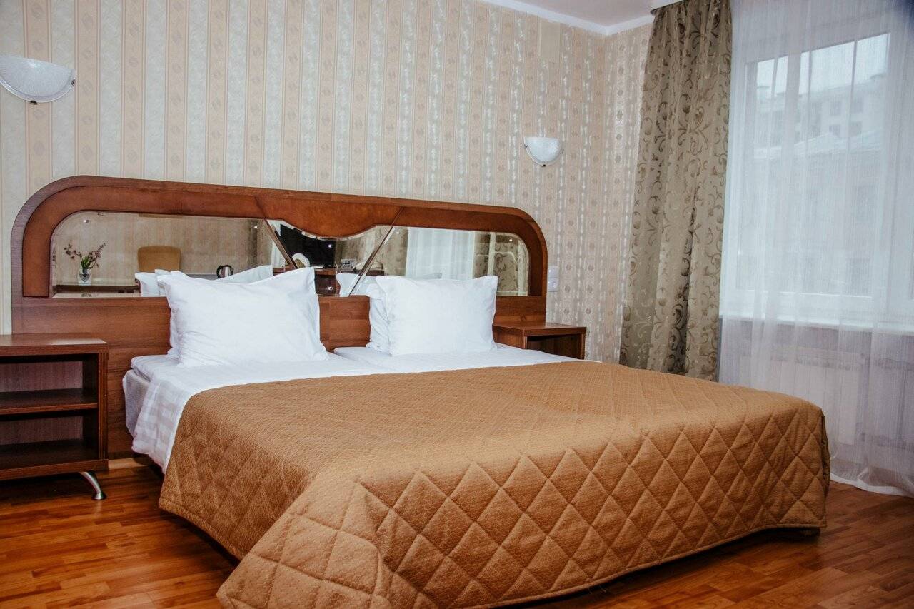 Номер полулюкс (с завтраком)